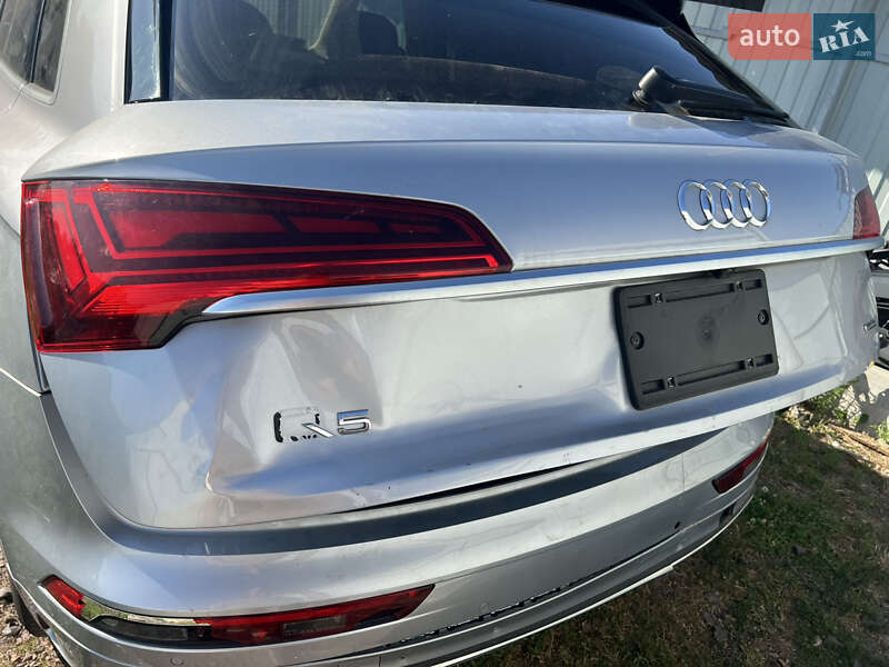 Внедорожник / Кроссовер Audi Q5 2021 в Нововолынске