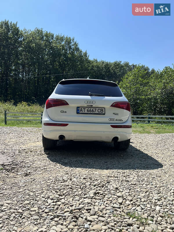 Внедорожник / Кроссовер Audi Q5 2011 в Ивано-Франковске