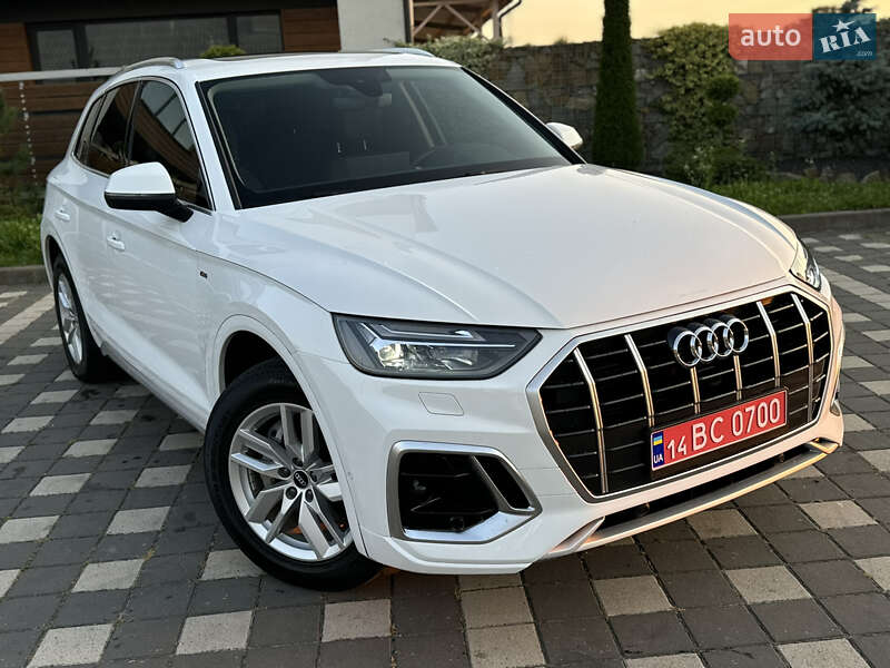 Внедорожник / Кроссовер Audi Q5 2022 в Стрые