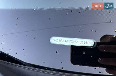Внедорожник / Кроссовер Audi Q5 2022 в 
