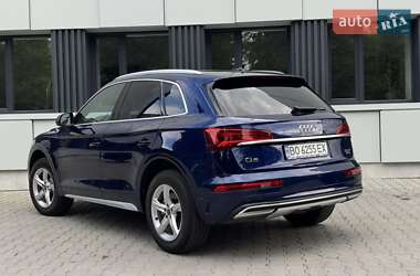 Внедорожник / Кроссовер Audi Q5 2021 в 