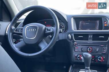 Внедорожник / Кроссовер Audi Q5 2012 в 
