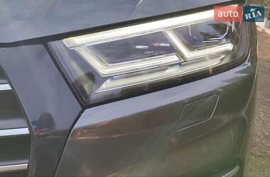 Позашляховик / Кросовер Audi Q5 2017 в Дрогобичі