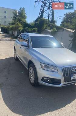 Внедорожник / Кроссовер Audi Q5 2012 в 