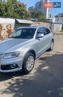 Внедорожник / Кроссовер Audi Q5 2012 в 