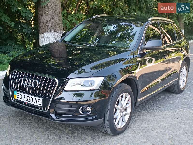 Внедорожник / Кроссовер Audi Q5 2013 в Черновцах