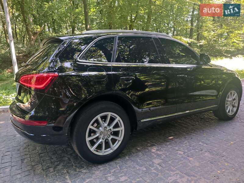 Внедорожник / Кроссовер Audi Q5 2013 в Черновцах