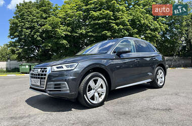 Позашляховик / Кросовер Audi Q5 2017 в Василькові