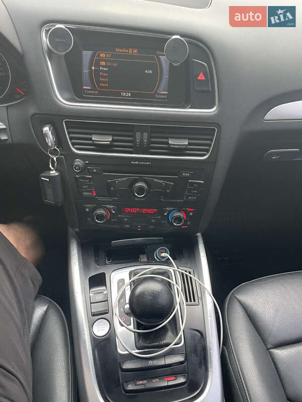 Внедорожник / Кроссовер Audi Q5 2012 в Коломые