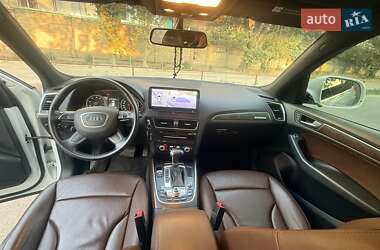 Внедорожник / Кроссовер Audi Q5 2016 в 