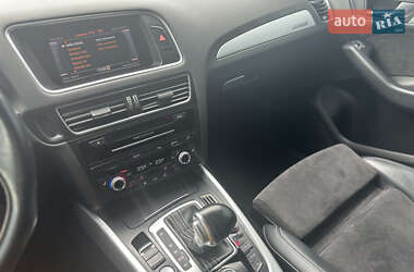 Внедорожник / Кроссовер Audi Q5 2015 в 
