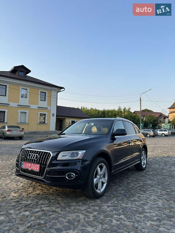 Позашляховик / Кросовер Audi Q5 2016 в Луцьку