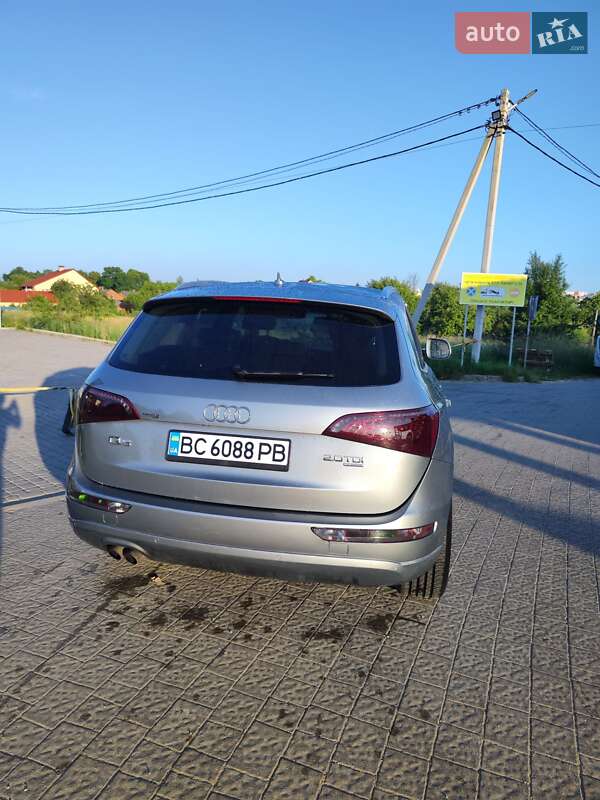 Внедорожник / Кроссовер Audi Q5 2010 в Львове