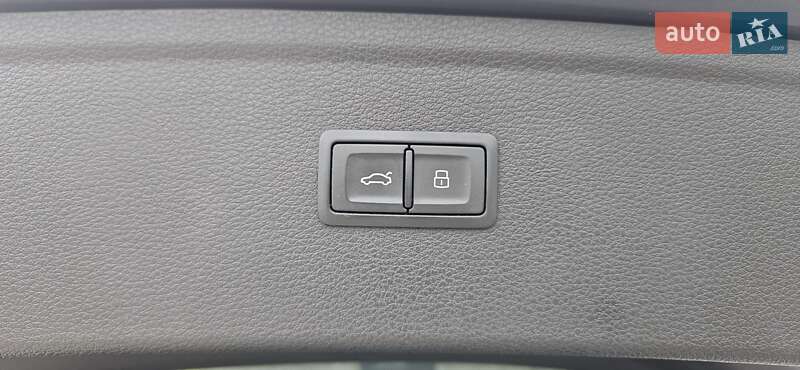 Внедорожник / Кроссовер Audi Q5 2018 в Мукачево