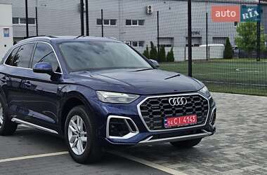 Внедорожник / Кроссовер Audi Q5 2022 в 