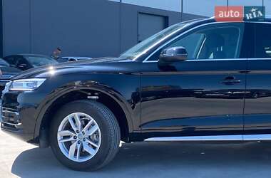Внедорожник / Кроссовер Audi Q5 2019 в 