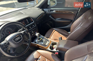 Внедорожник / Кроссовер Audi Q5 2016 в 