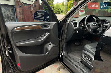 Внедорожник / Кроссовер Audi Q5 2015 в 