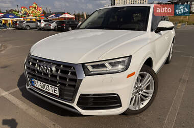 Внедорожник / Кроссовер Audi Q5 2017 в 