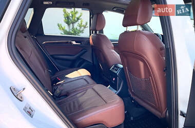 Внедорожник / Кроссовер Audi Q5 2014 в 