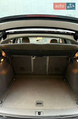 Внедорожник / Кроссовер Audi Q5 2010 в 