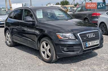Внедорожник / Кроссовер Audi Q5 2012 в 