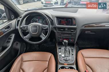 Внедорожник / Кроссовер Audi Q5 2012 в 