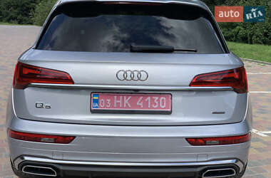 Внедорожник / Кроссовер Audi Q5 2021 в 