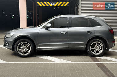 Внедорожник / Кроссовер Audi Q5 2013 в 