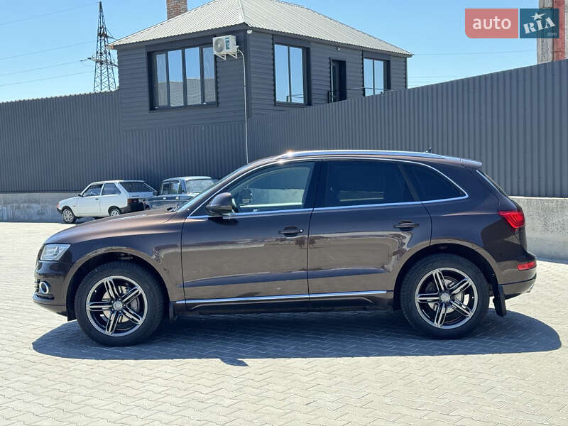 Внедорожник / Кроссовер Audi Q5 2013 в Вознесенске