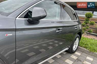 Внедорожник / Кроссовер Audi Q5 2023 в 