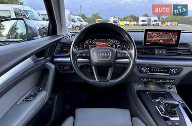 Внедорожник / Кроссовер Audi Q5 2019 в 