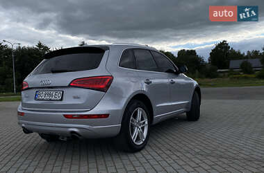 Внедорожник / Кроссовер Audi Q5 2015 в 