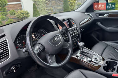 Внедорожник / Кроссовер Audi Q5 2015 в 