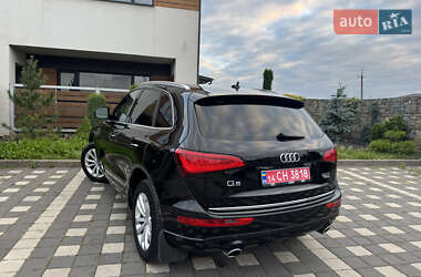 Внедорожник / Кроссовер Audi Q5 2015 в 