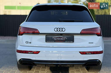 Внедорожник / Кроссовер Audi Q5 2022 в 