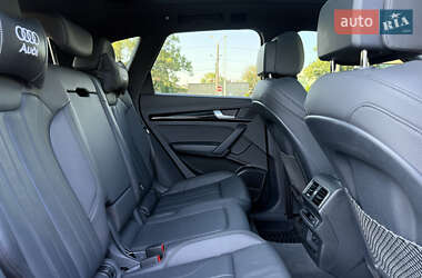Внедорожник / Кроссовер Audi Q5 2019 в 