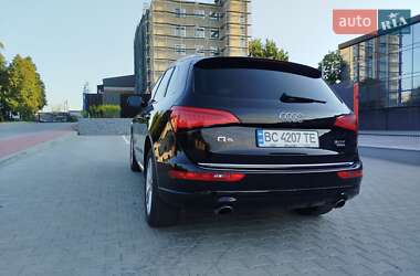 Позашляховик / Кросовер Audi Q5 2015 в 
