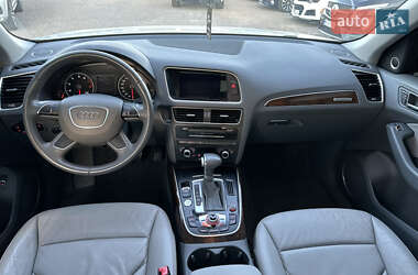 Внедорожник / Кроссовер Audi Q5 2015 в 