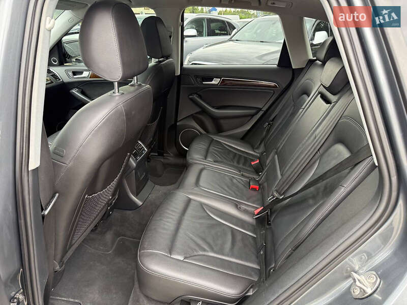 Внедорожник / Кроссовер Audi Q5 2015 в Коломые