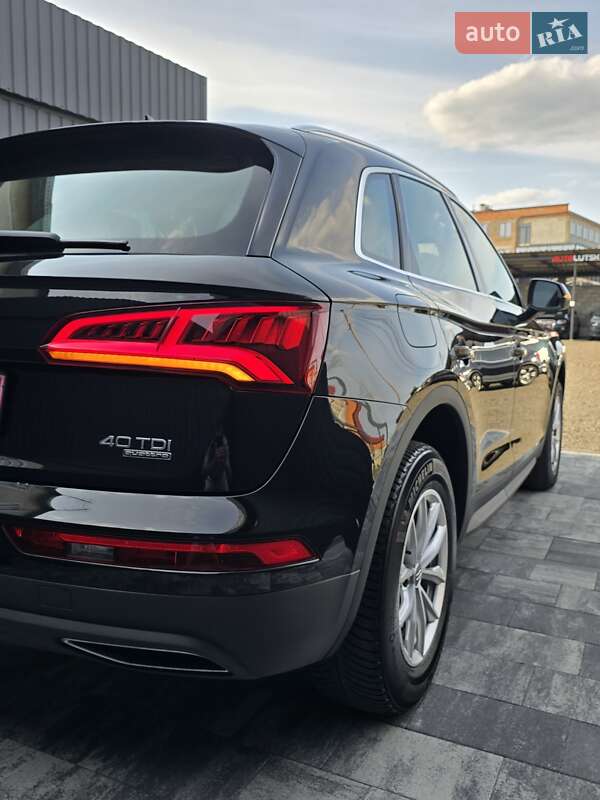 Позашляховик / Кросовер Audi Q5 2018 в Луцьку