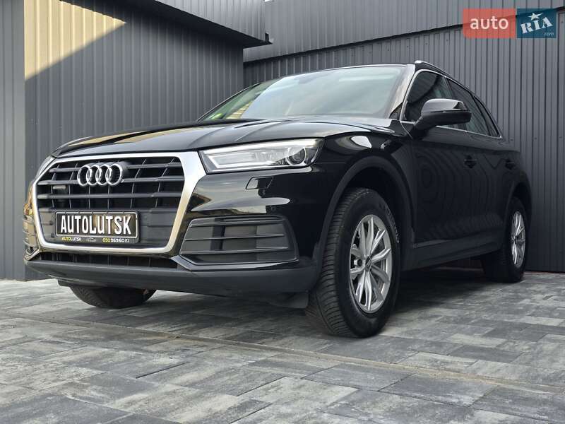 Позашляховик / Кросовер Audi Q5 2018 в Луцьку