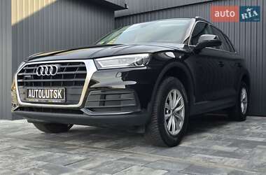 Позашляховик / Кросовер Audi Q5 2018 в 