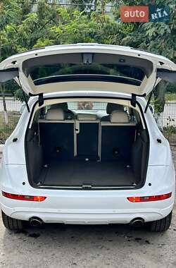 Внедорожник / Кроссовер Audi Q5 2013 в 