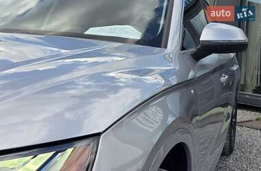 Внедорожник / Кроссовер Audi Q5 2022 в 