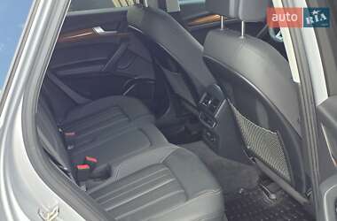 Внедорожник / Кроссовер Audi Q5 2022 в 