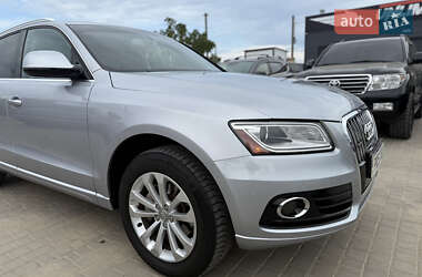 Внедорожник / Кроссовер Audi Q5 2015 в 