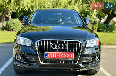 Внедорожник / Кроссовер Audi Q5 2016 в 