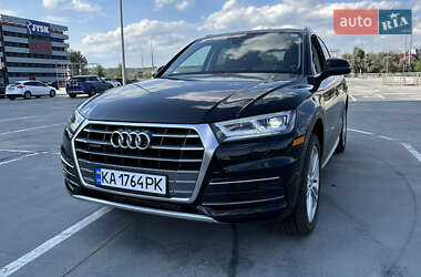 Внедорожник / Кроссовер Audi Q5 2018 в 