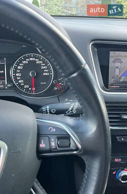 Внедорожник / Кроссовер Audi Q5 2015 в 